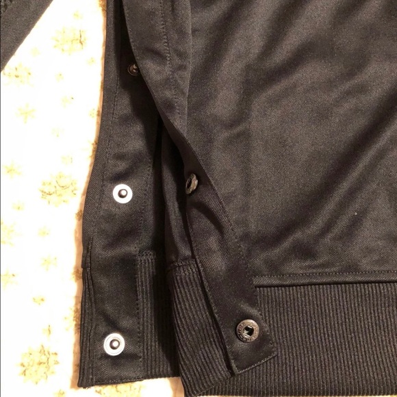 NWT Adidas Snap men’s jacket size L - Picture 5 of 9